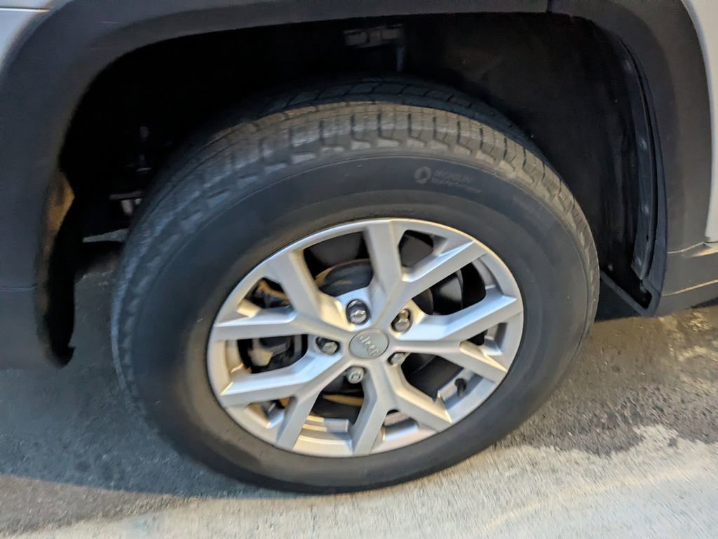 Used 2021 Jeep Grand Cherokee L Limited image 8