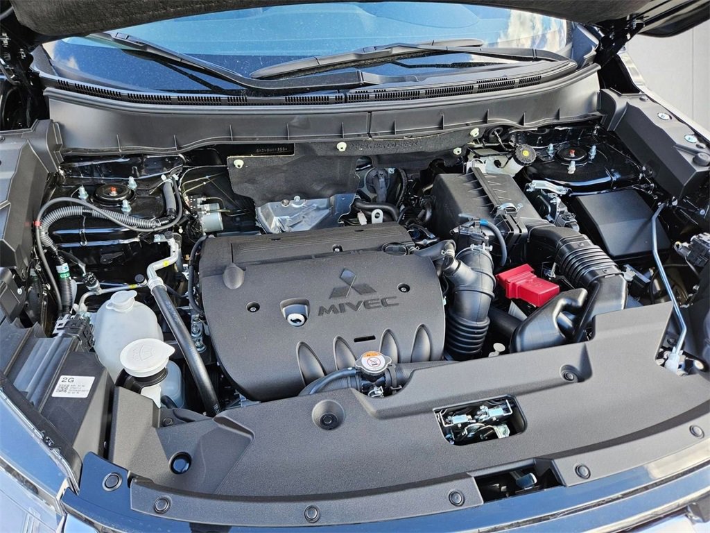 New 2025 Mitsubishi Outlander Sport SE image 31