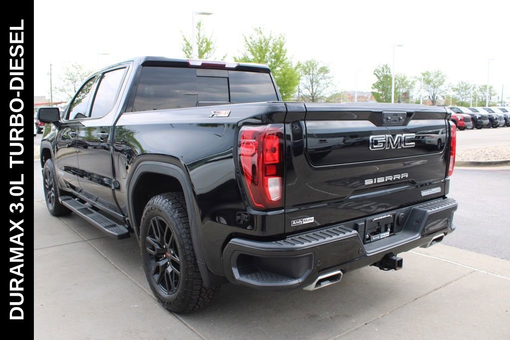 Used 2022 GMC Sierra 1500 Elevation w/ Elevation Premium Package AWD/4WD image 5