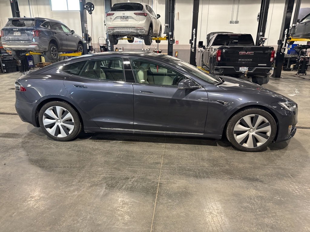 Used 2021 Tesla Model S Long Range image 2