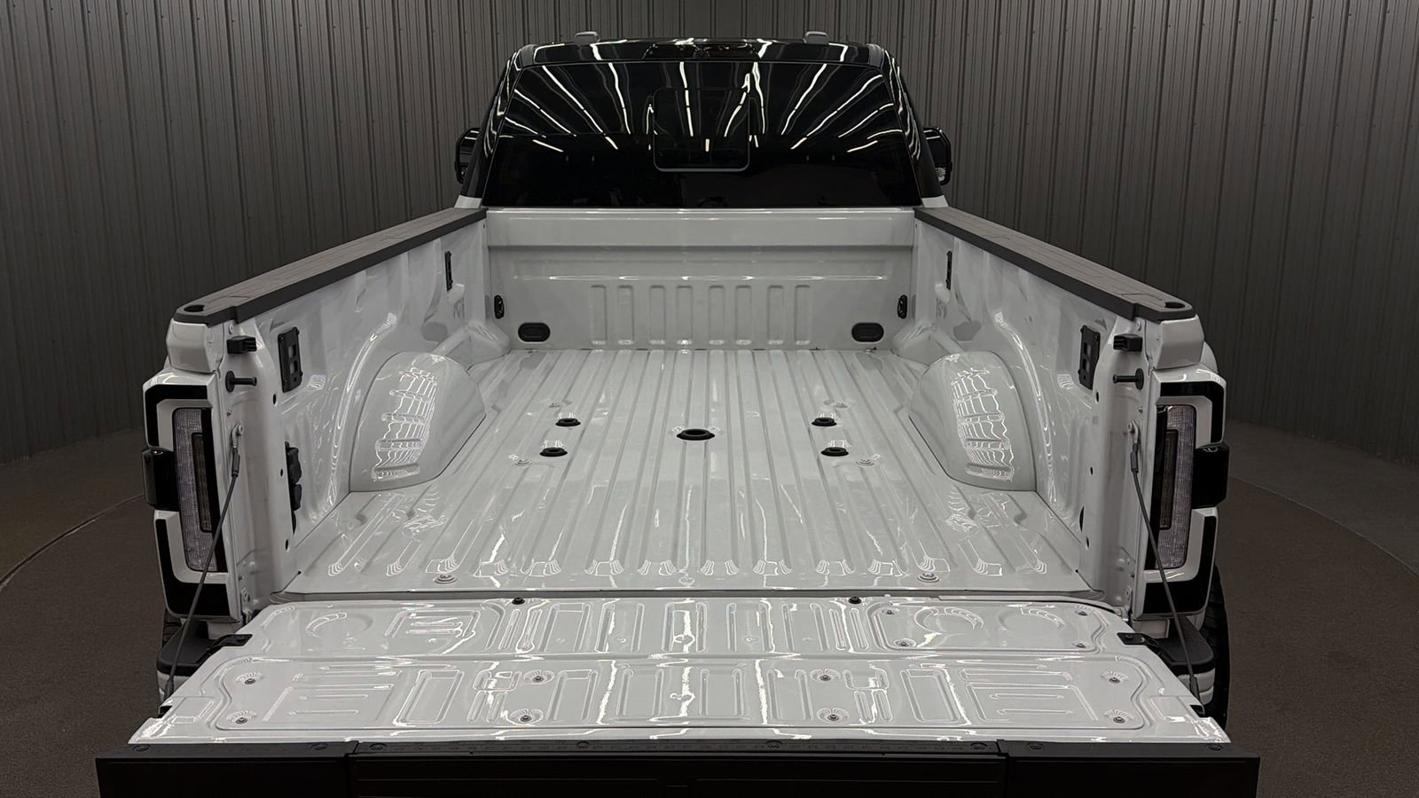 Used 2026 Ford F450 Platinum w/ Platinum Plus Package image 17