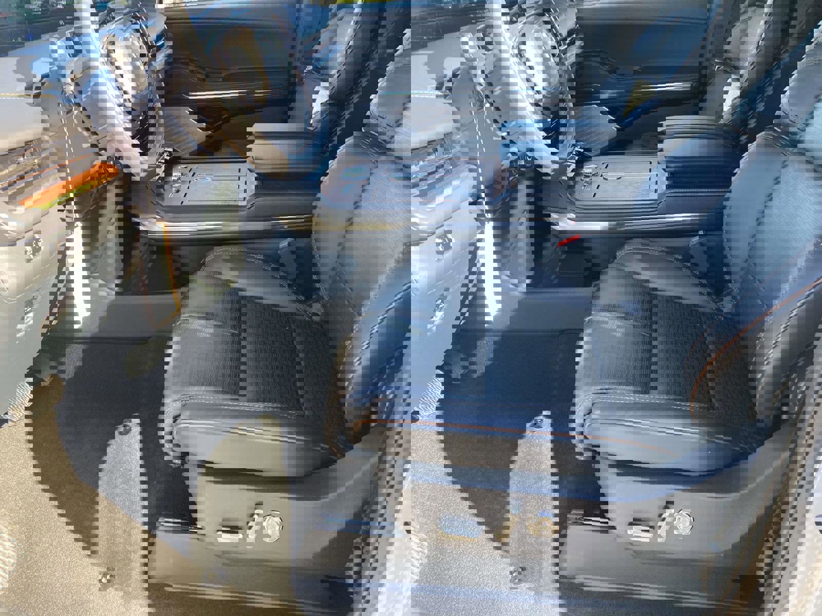 New 2025 Lincoln Navigator Black Label image 22