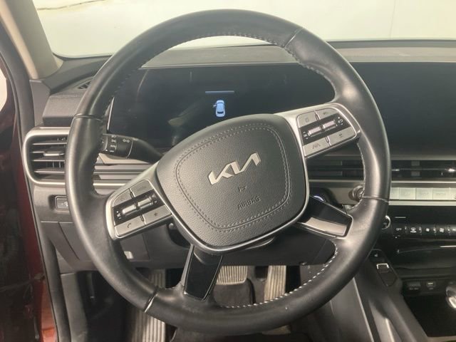 Used 2023 Kia Telluride S image 11