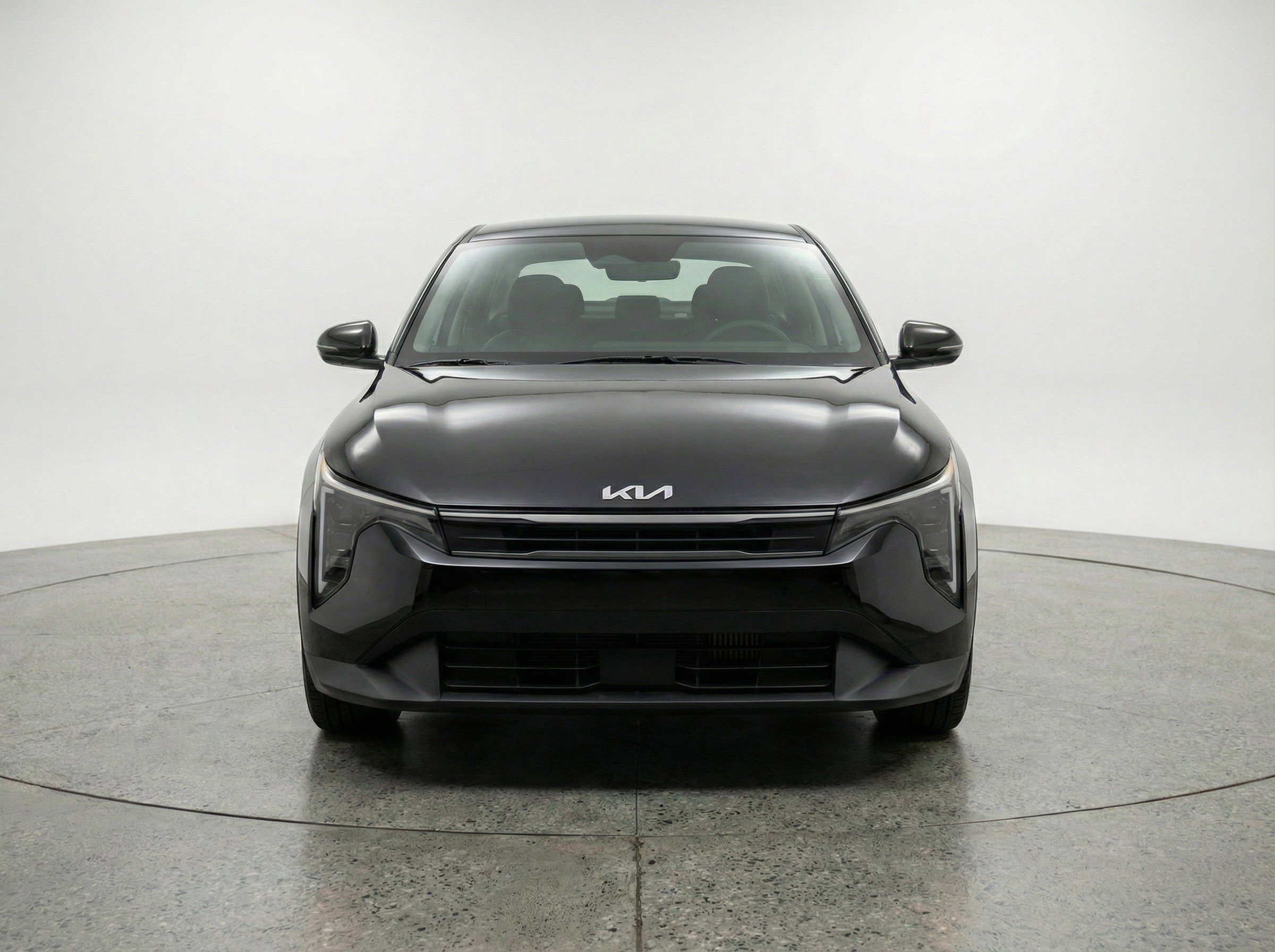 Used 2025 Kia K4 LXS image 2