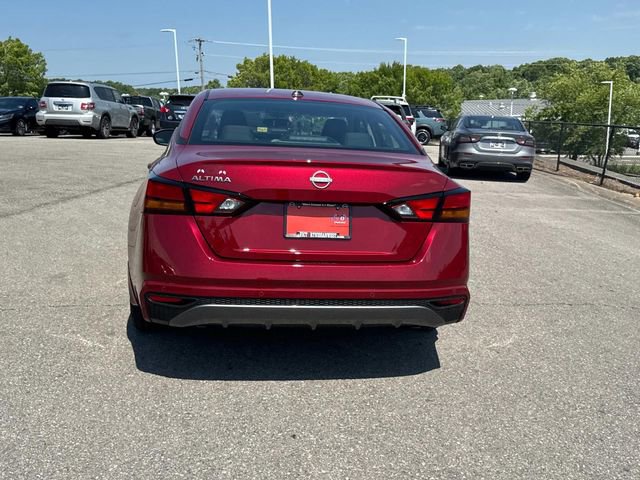 New 2026 Nissan Altima 2.5 SV FWD image 5