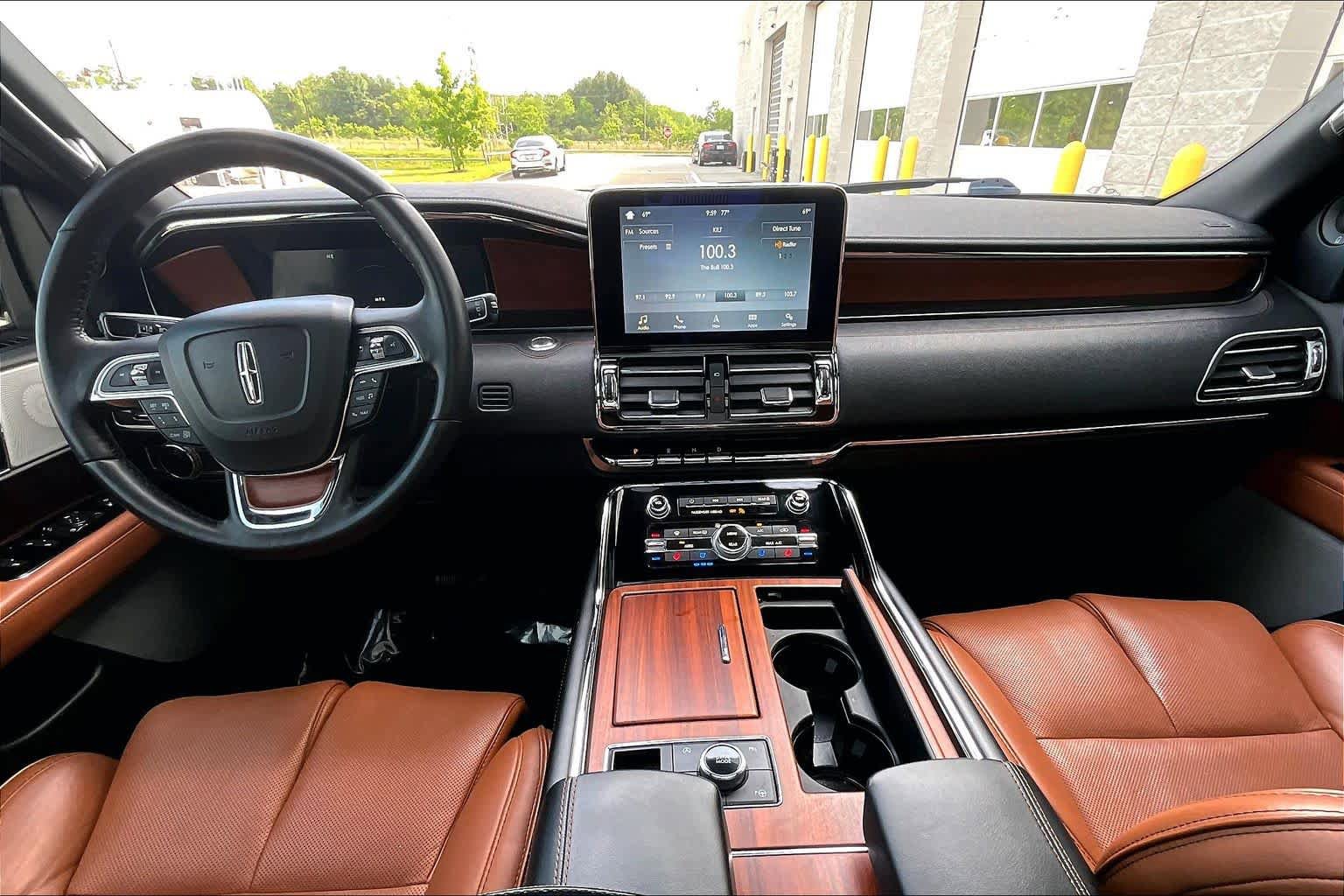 Used 2019 Lincoln Navigator Reserve w/ Cargo Package image 14