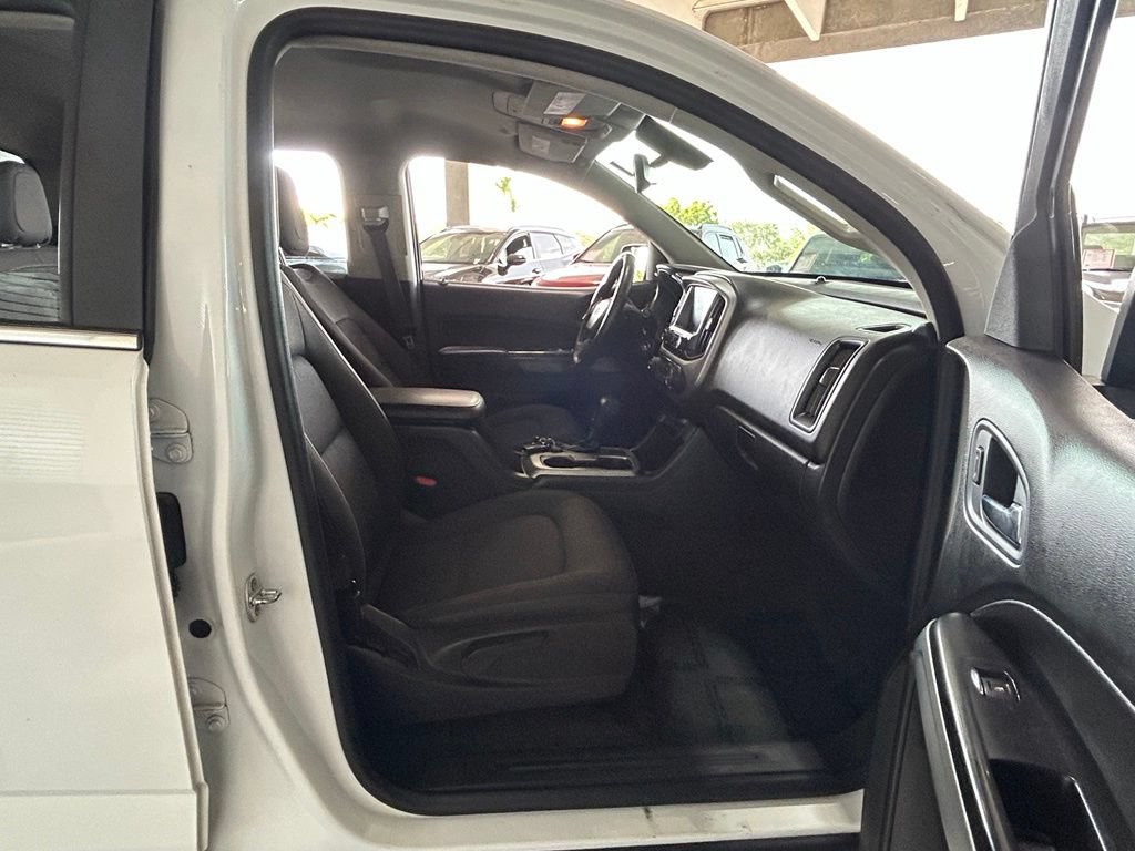 Used 2017 Chevrolet Colorado LT w/ LT Convenience Package RWD image 30
