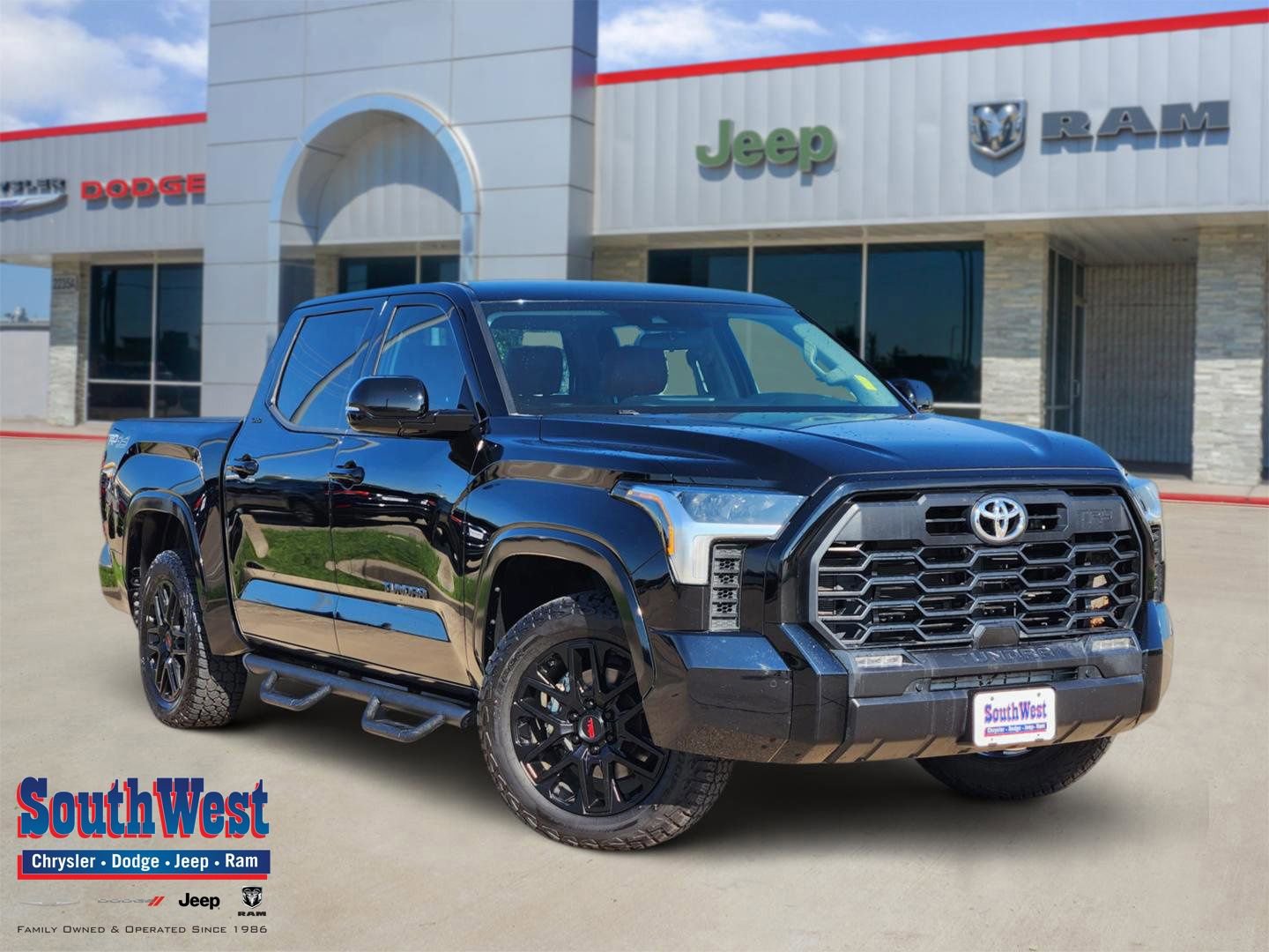 Used 2022 Toyota Tundra SR5 w/ TRD Sport Package AWD/4WD image 1