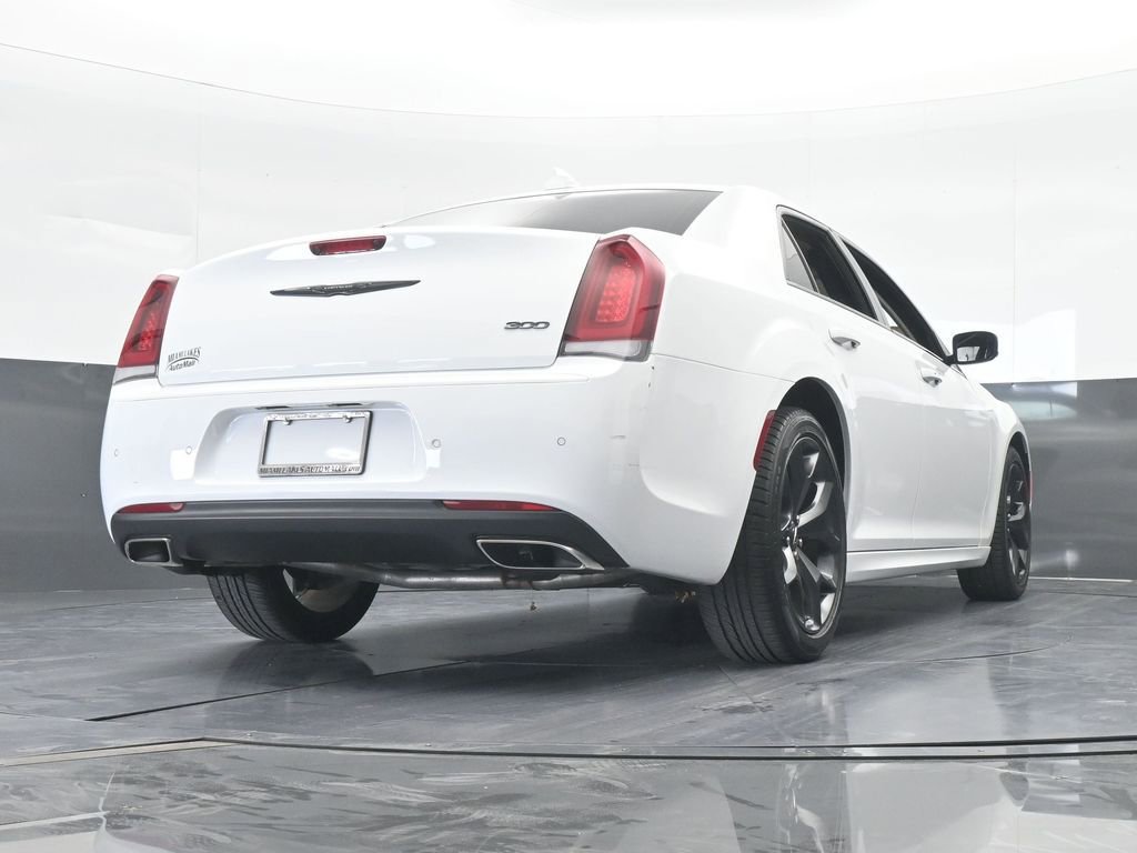 Used 2023 Chrysler 300 Touring L image 55