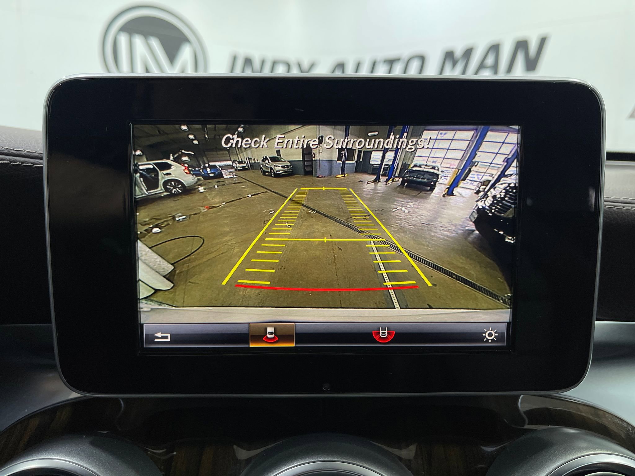 Used 2017 Mercedes-Benz GLC 300 4MATIC image 11