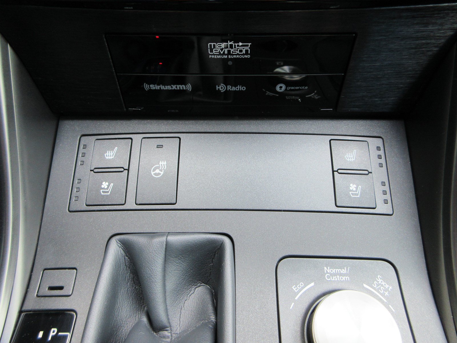 Used 2021 Lexus IS 350 F Sport w/ Dynamic Handling Package AWD/4WD image 47