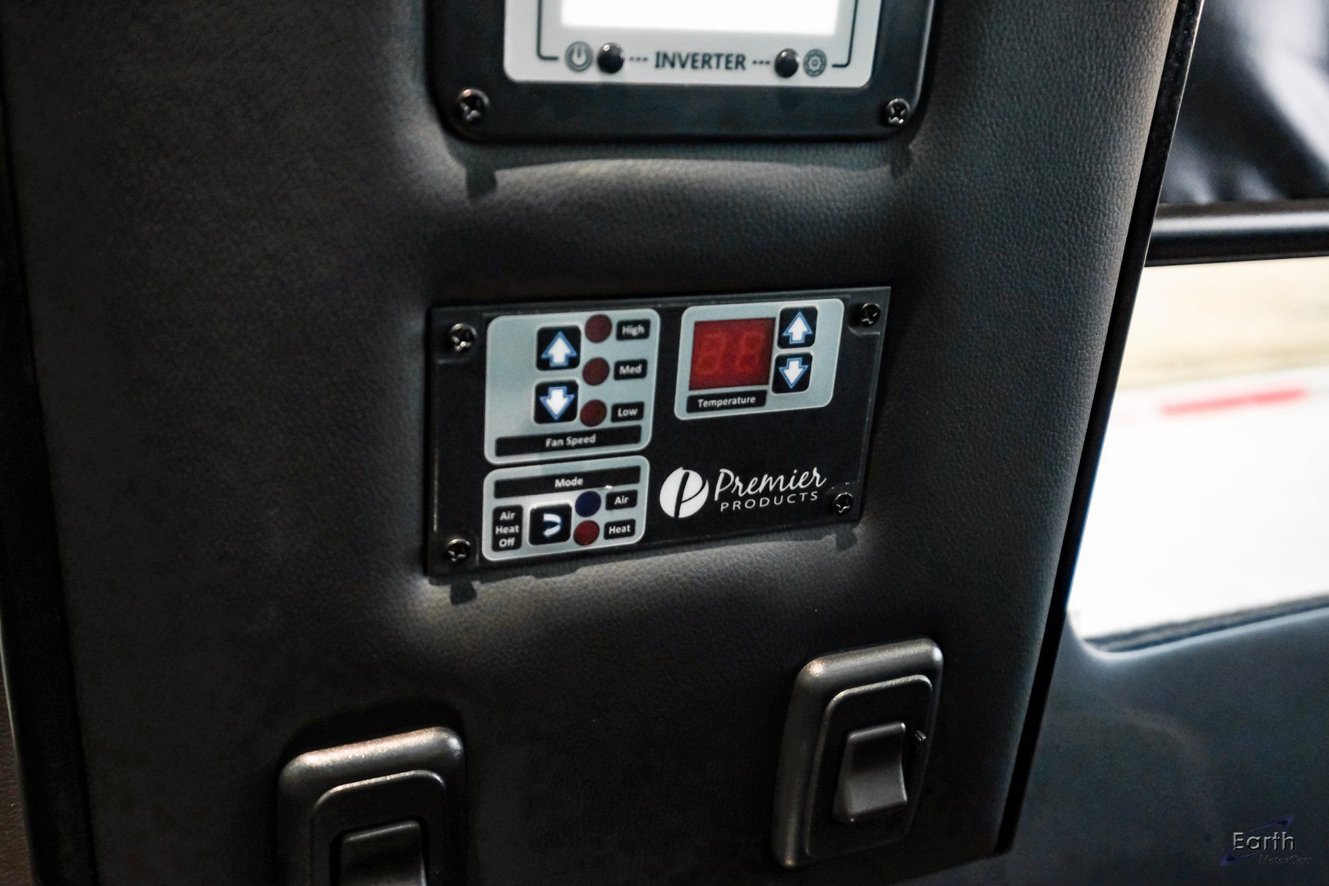 Used 2023 Mercedes-Benz Sprinter 3500 w/ Parking Package image 96