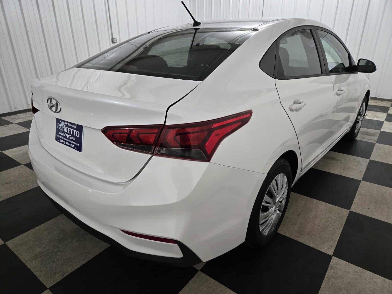 Used 2021 Hyundai Accent SE w/ Cargo Package image 5
