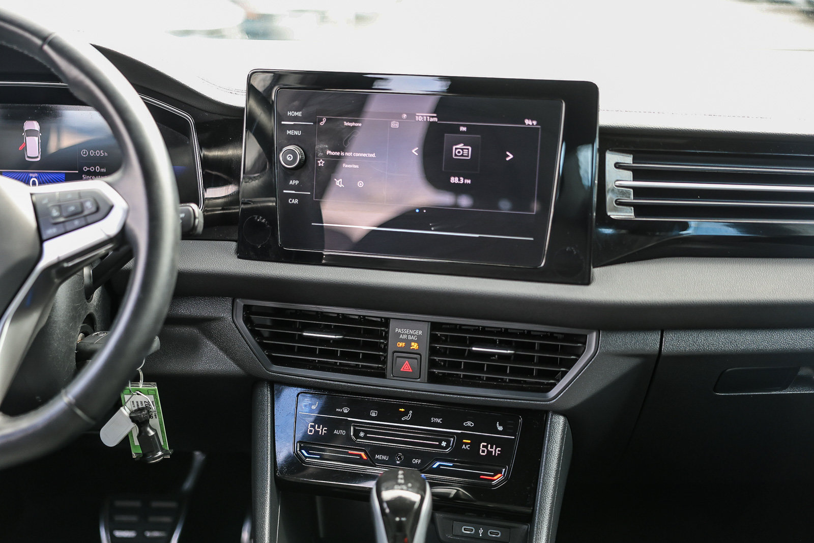 Used 2025 Volkswagen Jetta Sport FWD image 3