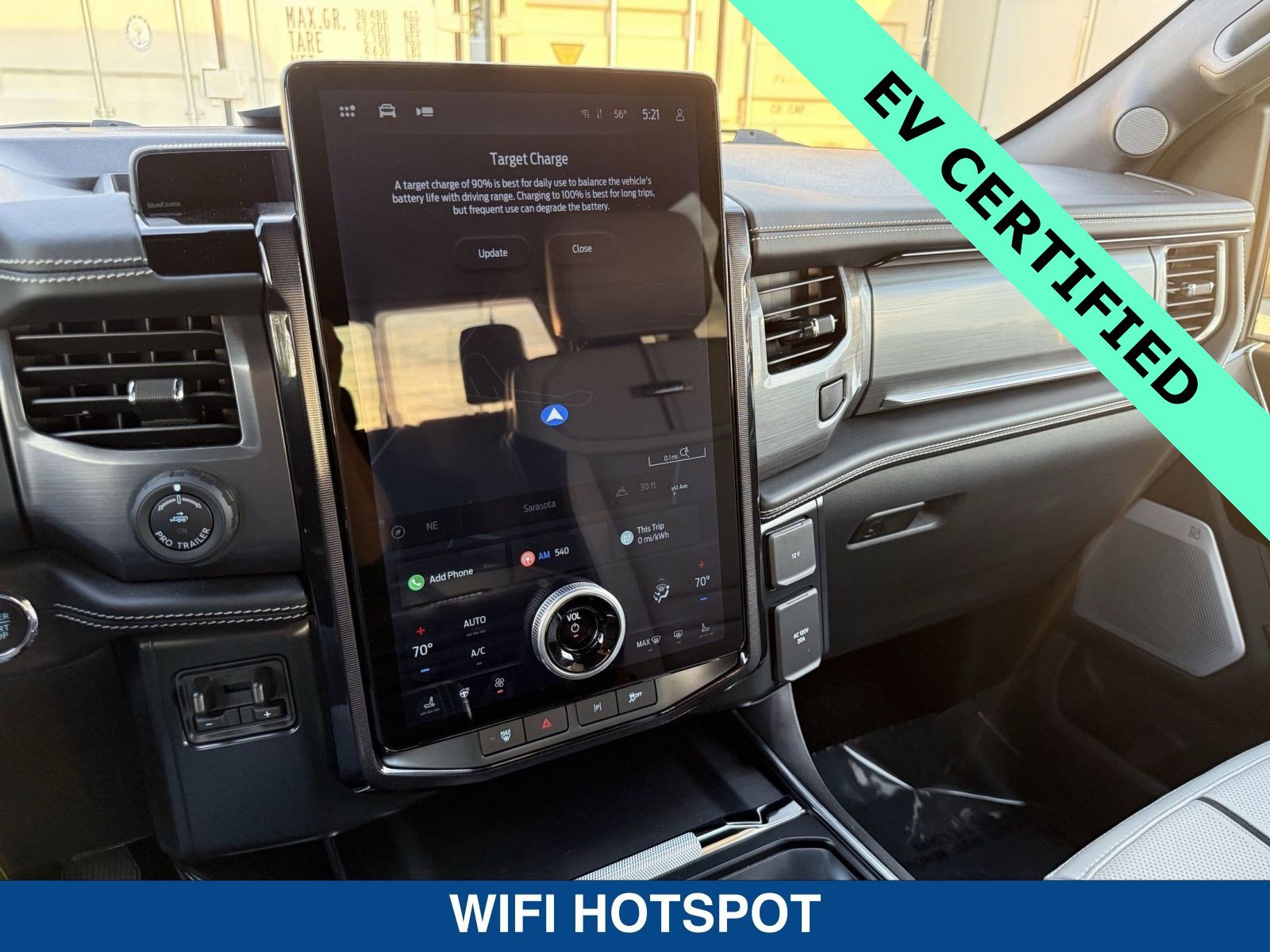 Certified 2025 Ford F150 Lightning Platinum image 28