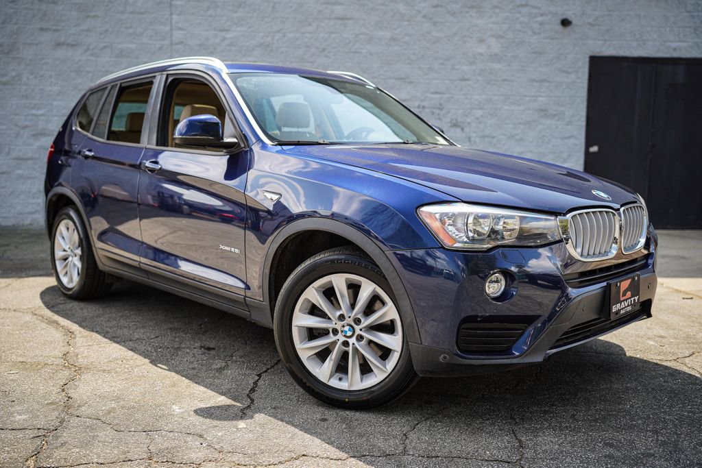 Used 2017 BMW X3 xDrive28i w/ Driving Assistance Package image 9