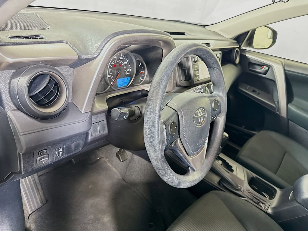 Certified 2016 Toyota RAV4 LE FWD image 10