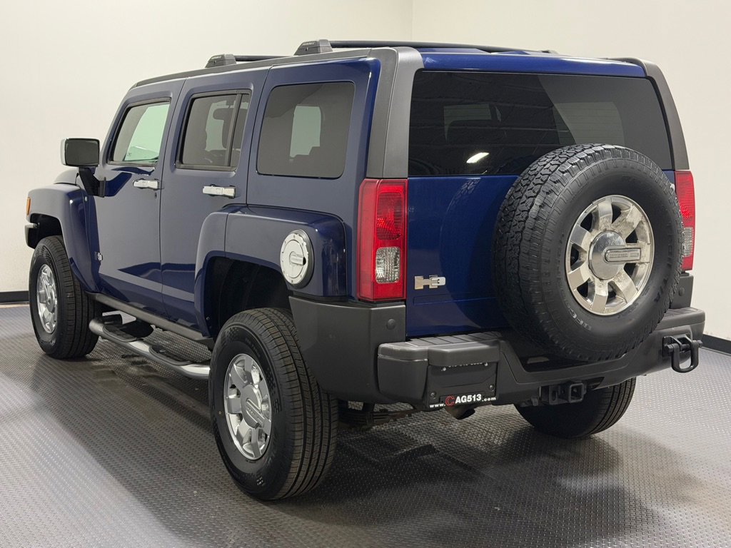 Used 2009 HUMMER H3 Alpha image 7