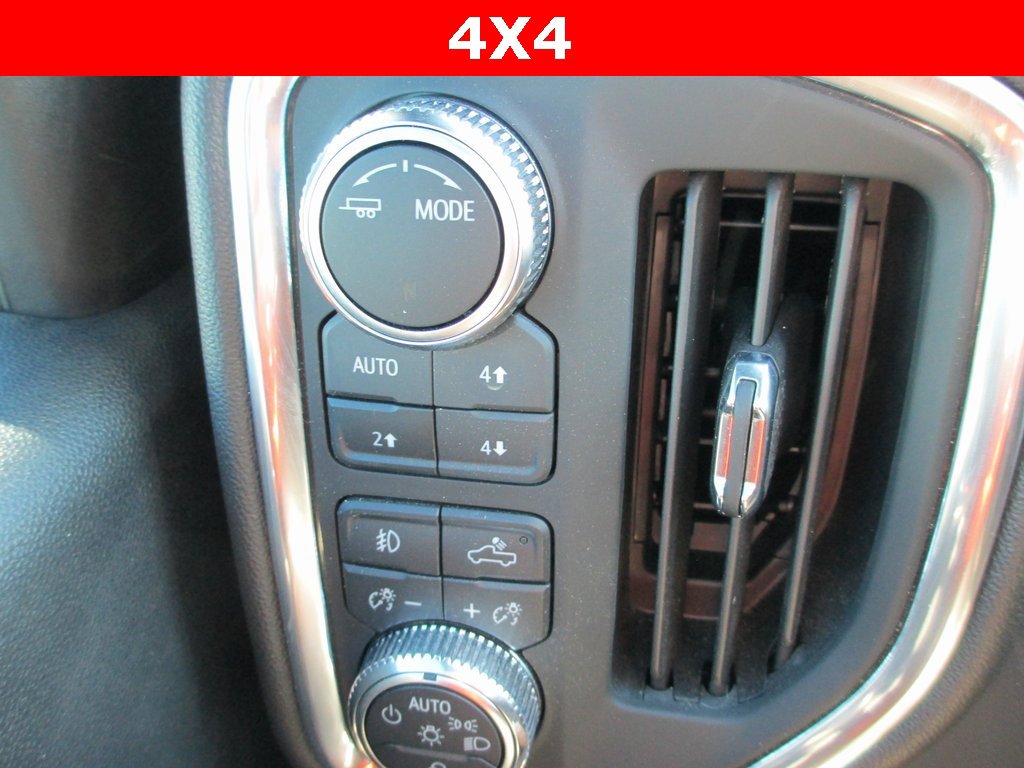 Used 2022 GMC Sierra 2500 AT4 w/ AT4 Preferred Package image 30