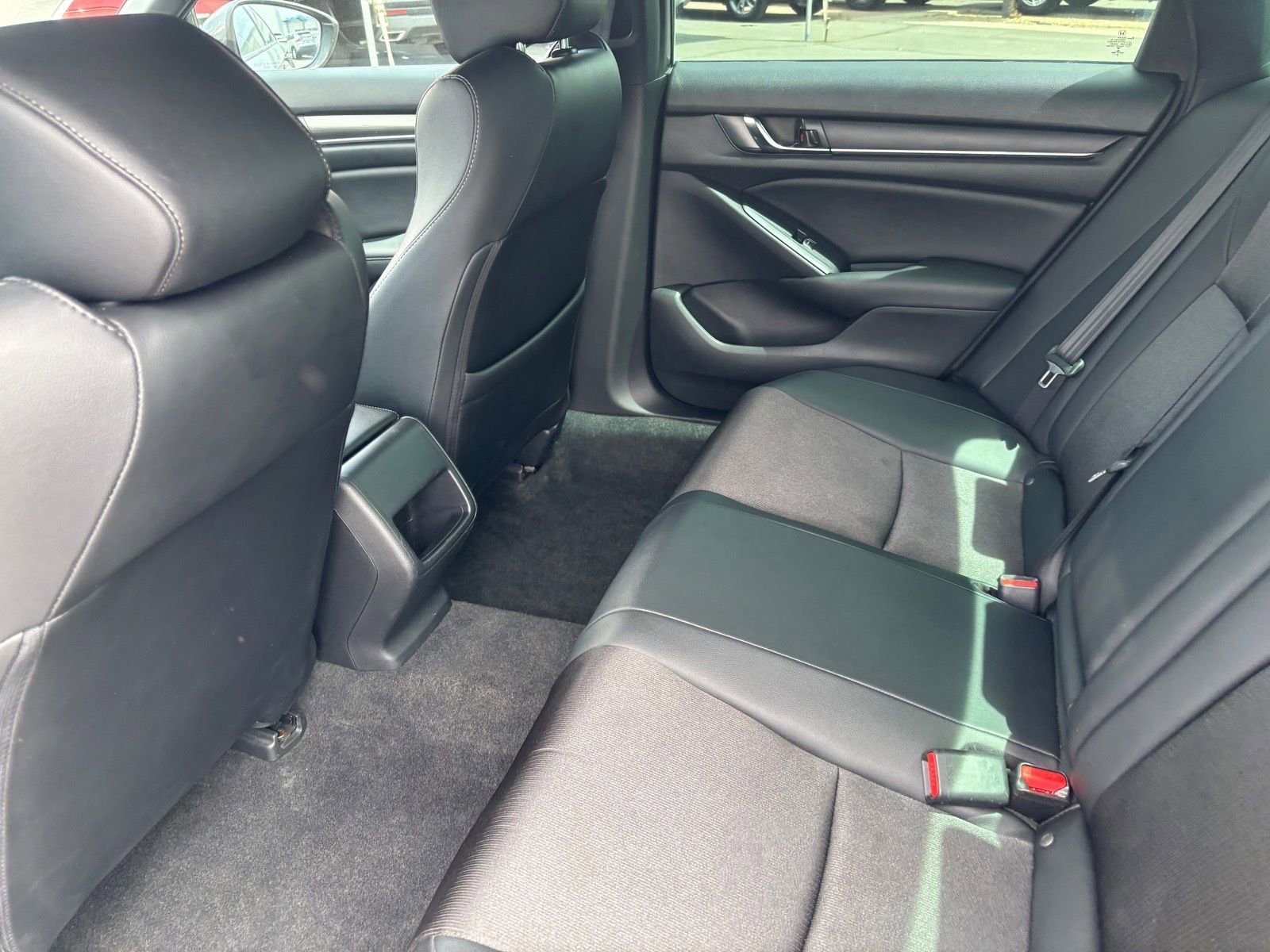 Used 2020 Honda Accord Sport image 18