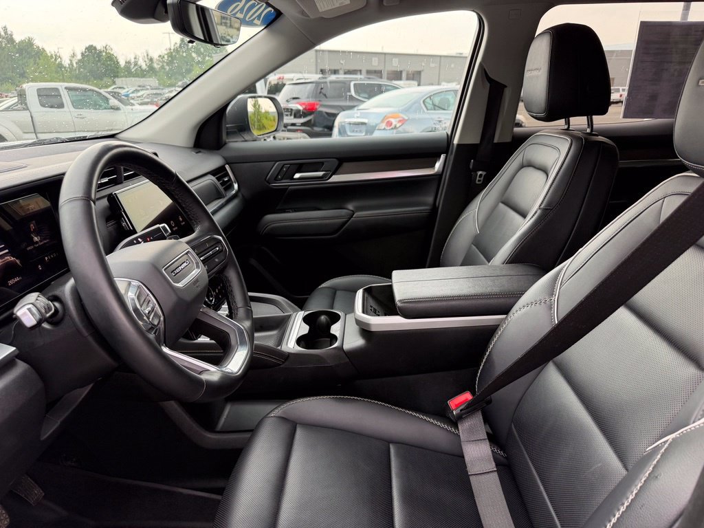 Used 2026 GMC Terrain Denali AWD/4WD image 7