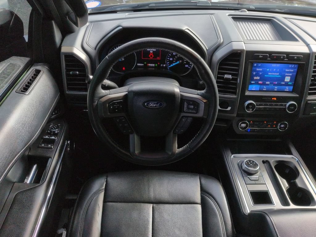 Used 2020 Ford Expedition XLT w/ Equipment Group 202A RWD image 16