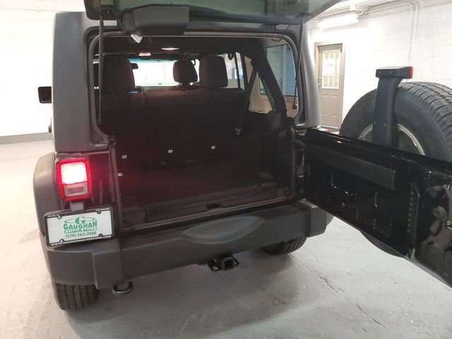 Used 2018 Jeep Wrangler Unlimited Sport S AWD/4WD image 24