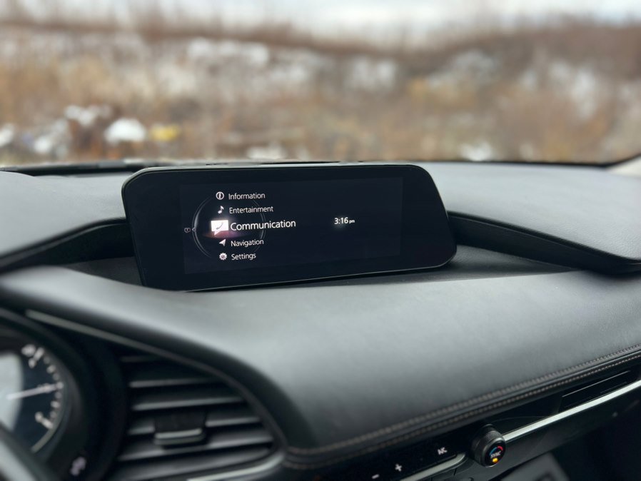 Used 2020 MAZDA MAZDA3 Sedan w/ Select Package image 17