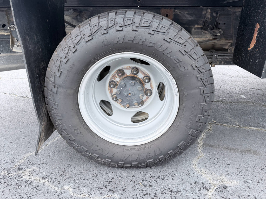 Used 2024 Chevrolet Silverado 3500 W/T w/ Snow Plow Prep Package AWD/4WD image 31
