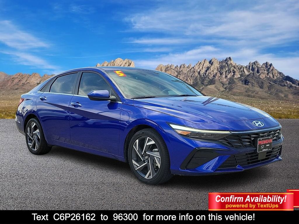 Used 2025 Hyundai Elantra SEL FWD image 1