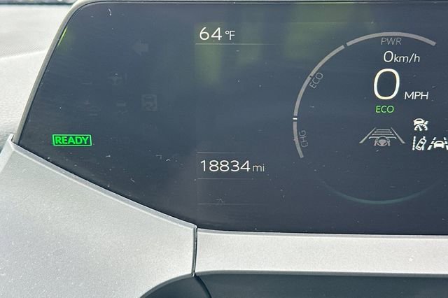 Certified 2024 Toyota Prius LE image 37