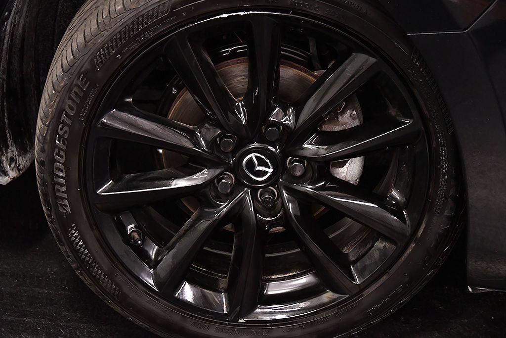 Used 2025 MAZDA MAZDA3 2.5 S Hatchback w/ Premium Pkg FWD image 9