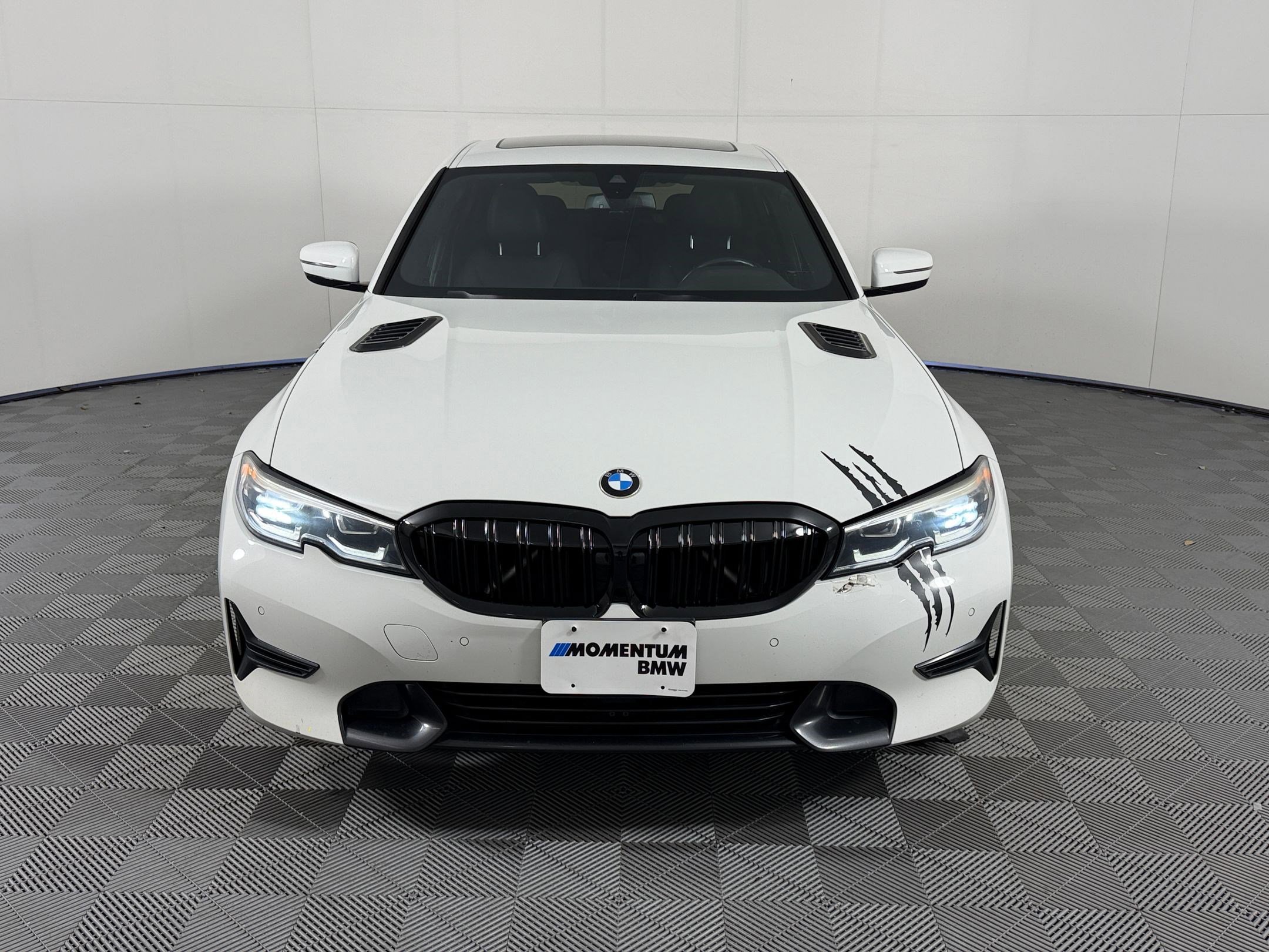 Used 2021 BMW 330i Sedan w/ Convenience Package RWD image 6