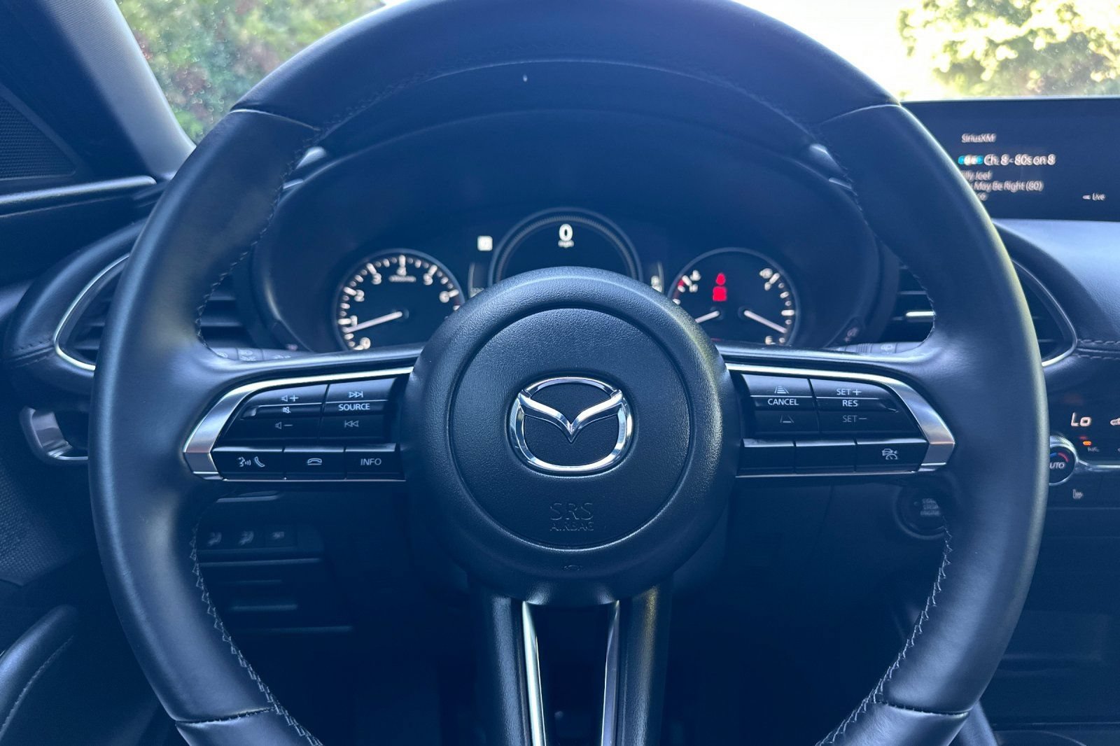 Certified 2025 MAZDA MAZDA3 2.5 S Hatchback w/ Appearance Package FWD image 26