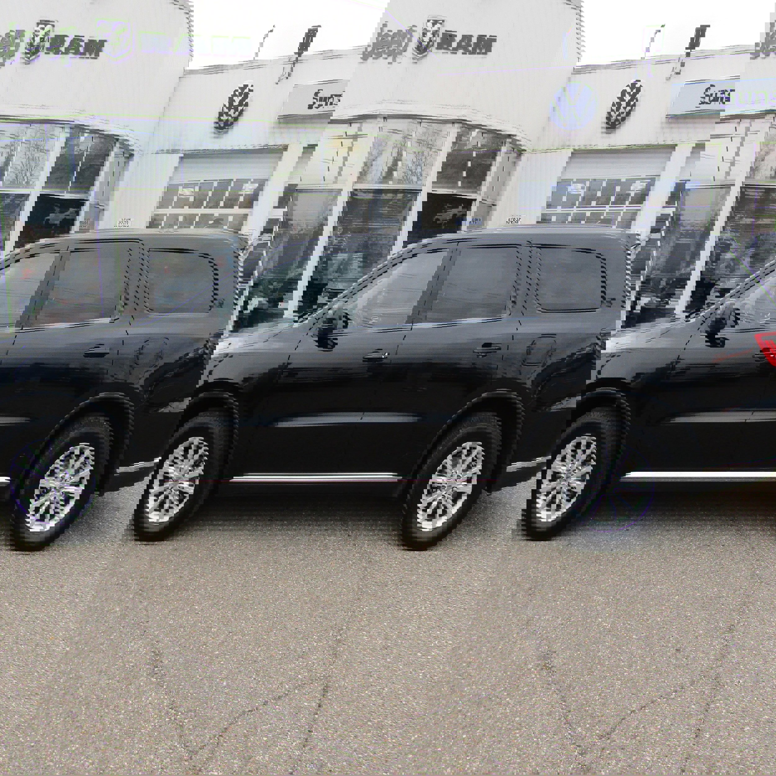 Used 2020 Dodge Durango SXT w/ 3rd Row Seating Group image 1