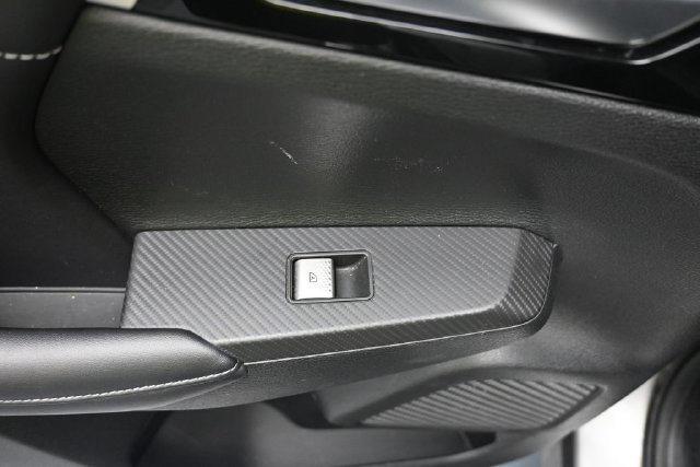 Used 2024 Mitsubishi Outlander SE FWD image 37