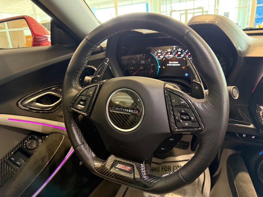 Used 2016 Chevrolet Camaro SS image 12