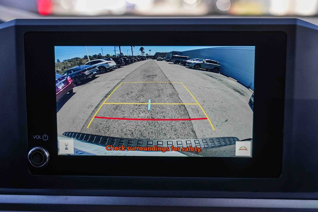 Used 2025 Toyota 4Runner SR5 AWD/4WD image 24