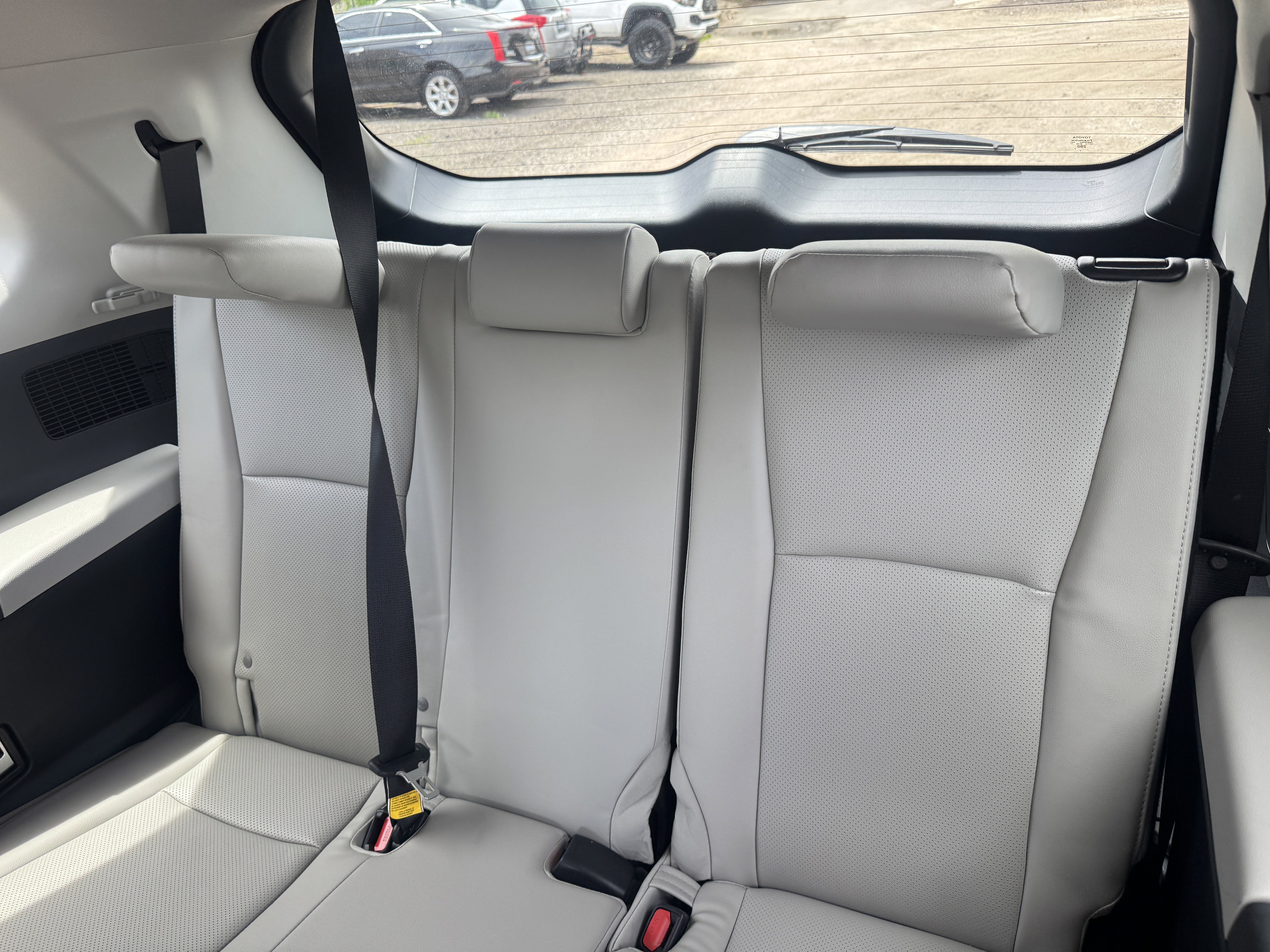 Used 2026 Toyota Grand Highlander AWD image 26