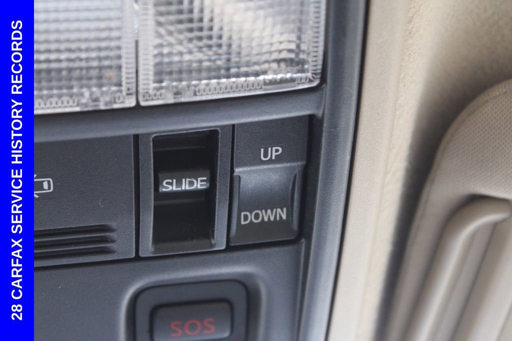 Used 2012 Toyota 4Runner Limited image 29