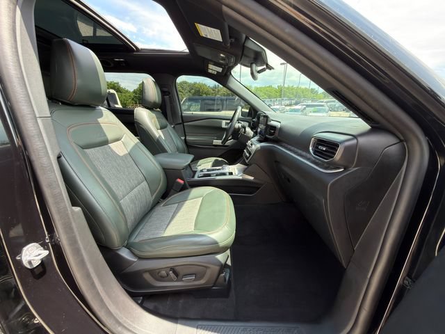 Used 2023 Ford Explorer Timberline w/ Timberline Technology Package AWD/4WD image 9