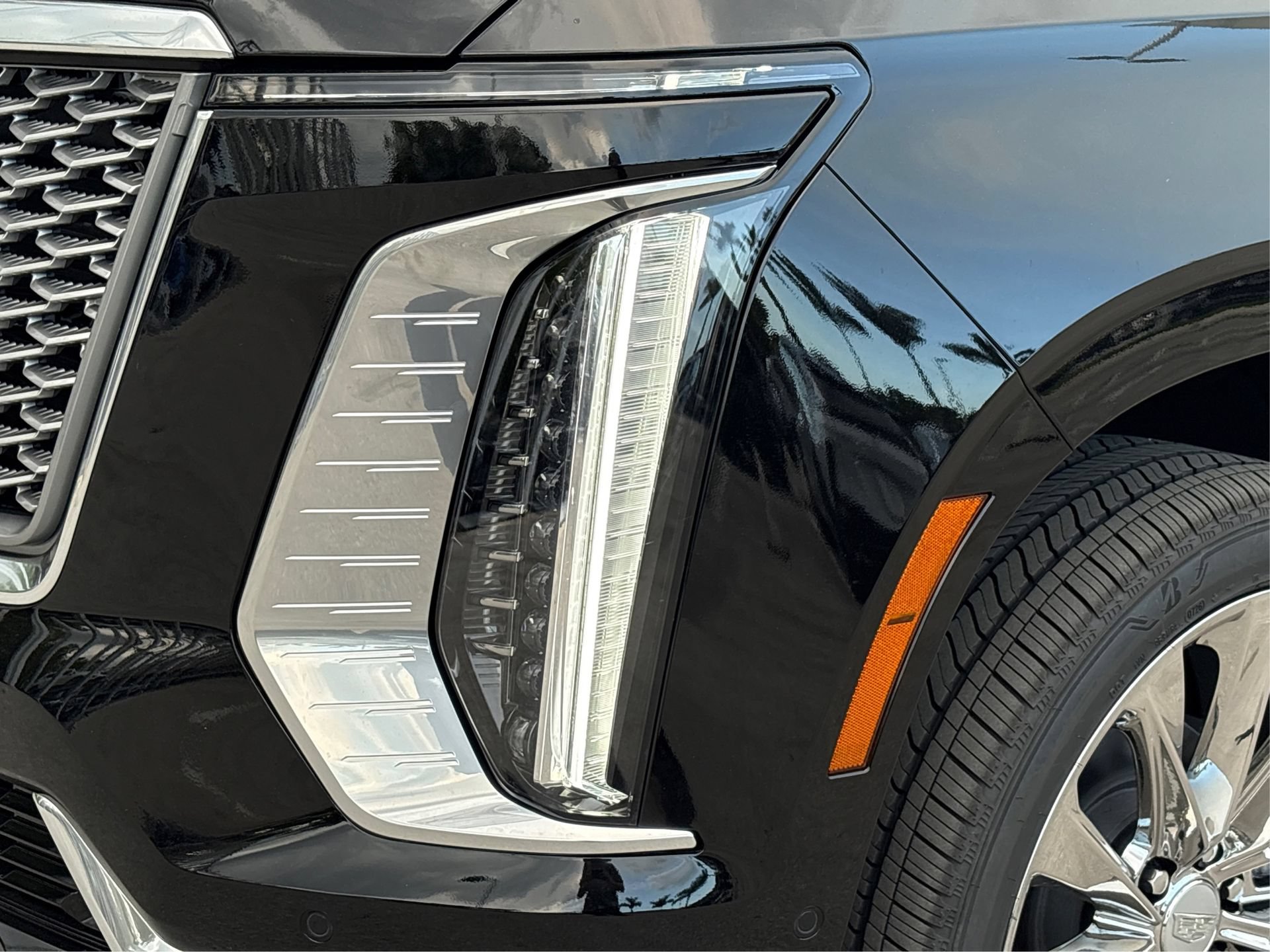 New 2026 Cadillac Escalade ESV Platinum Luxury w/ LPO, Radiant Package AWD/4WD image 14