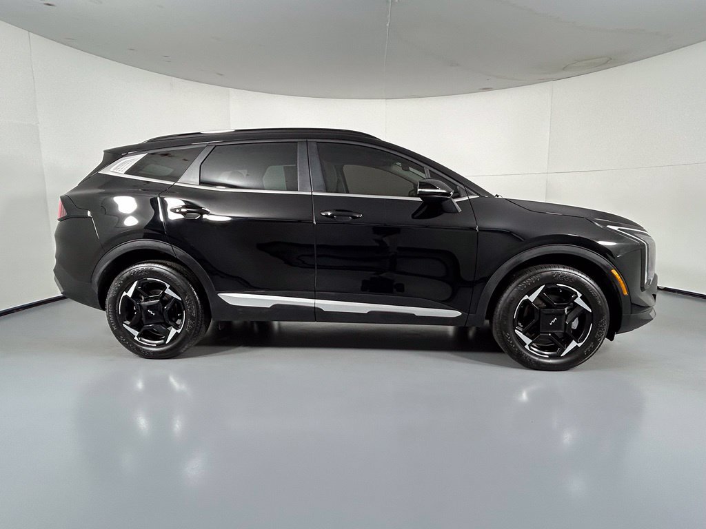 Used 2026 Kia Sportage EX w/ EX Panorama Roof Package AWD/4WD image 8