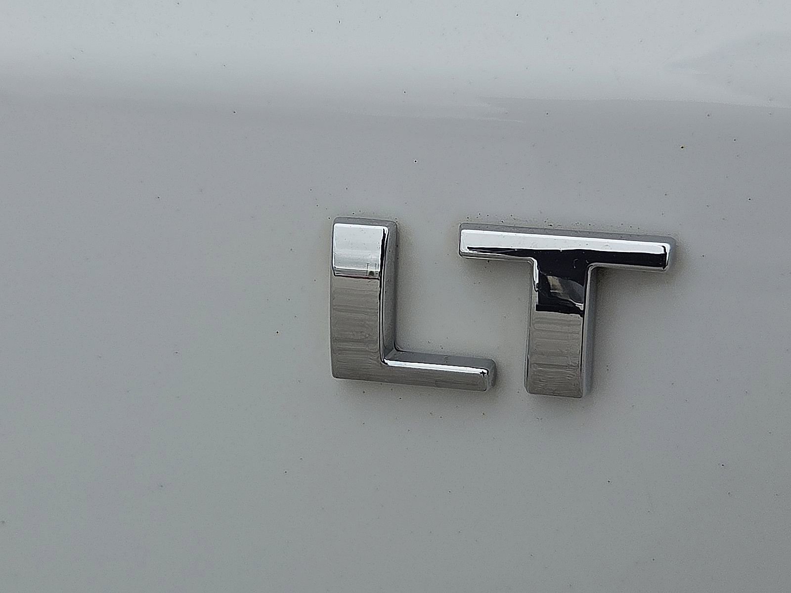 Used 2023 Chevrolet TrailBlazer LT FWD image 9