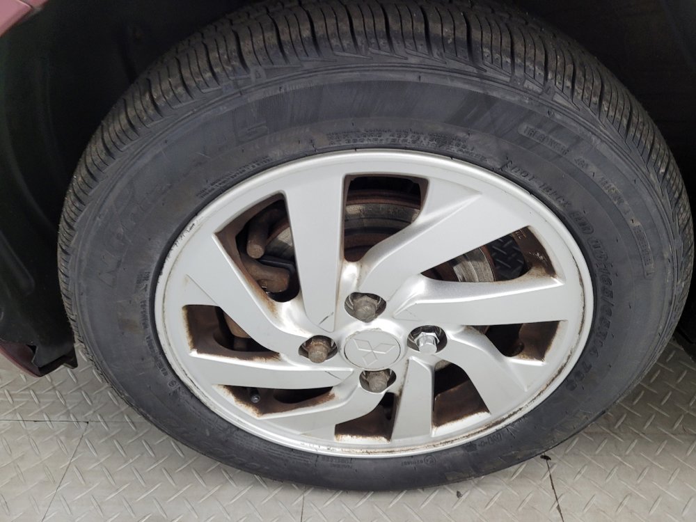 Used 2019 Mitsubishi Mirage SE image 31