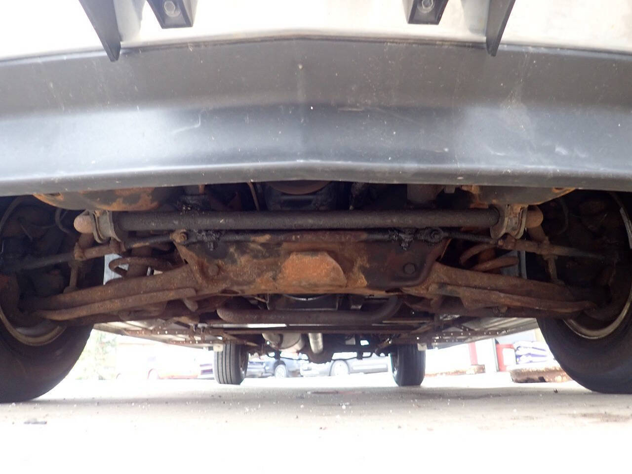 Used 1994 Chevrolet Suburban 2WD image 40