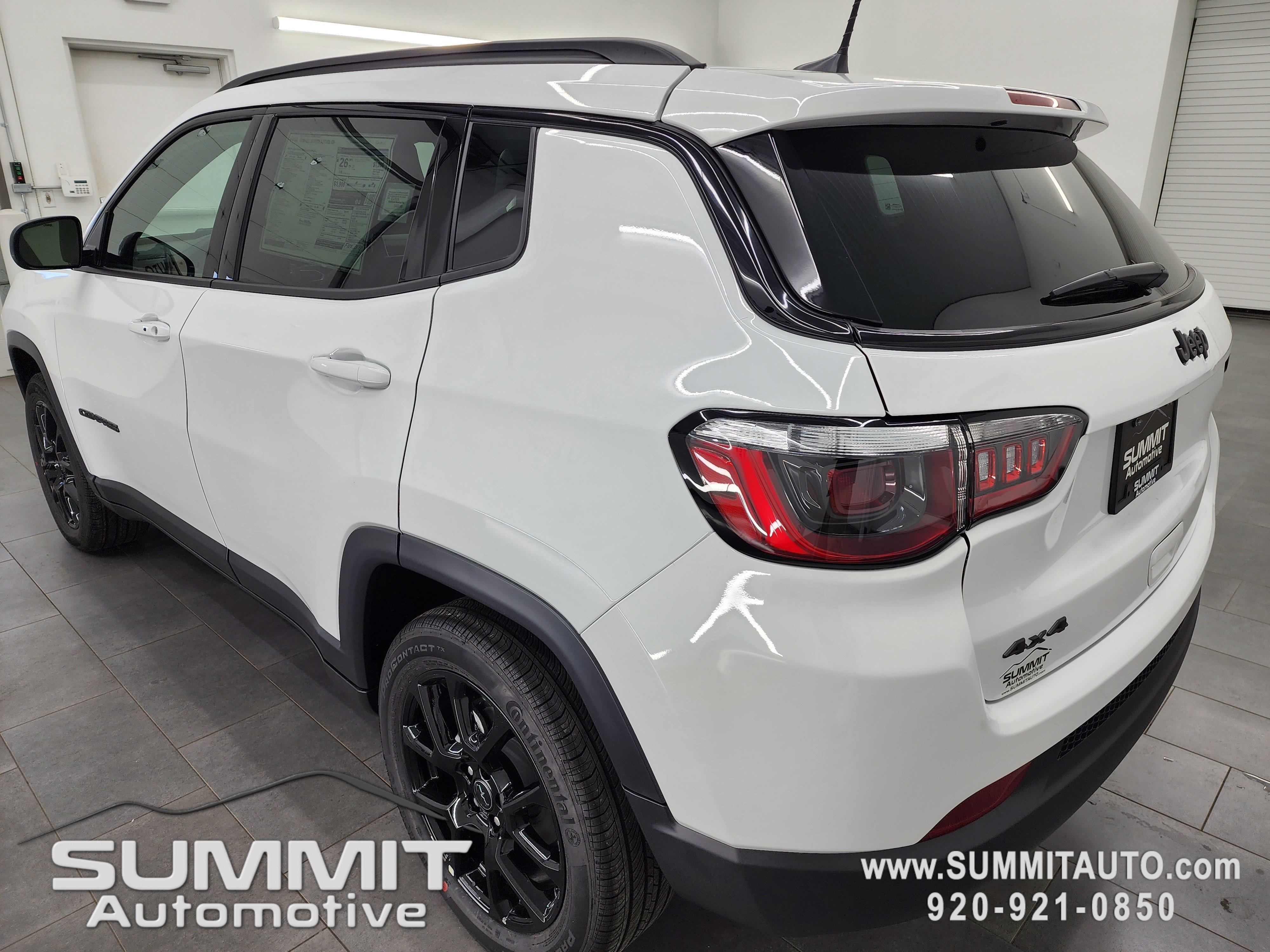New 2026 Jeep Compass Latitude AWD/4WD image 6