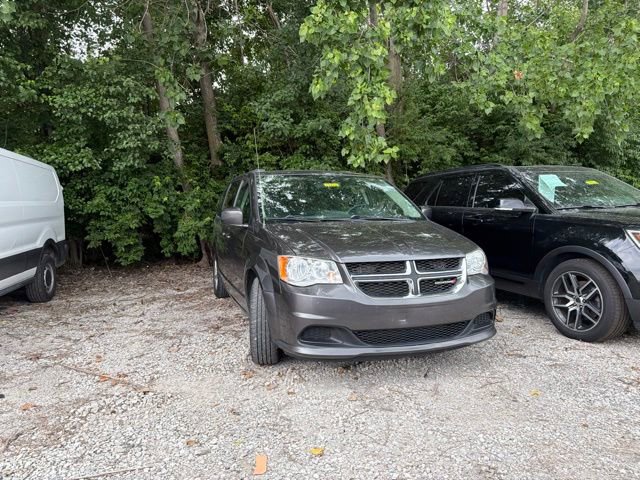 Used 2016 Dodge Grand Caravan SXT w/ Rear Park Assist Package