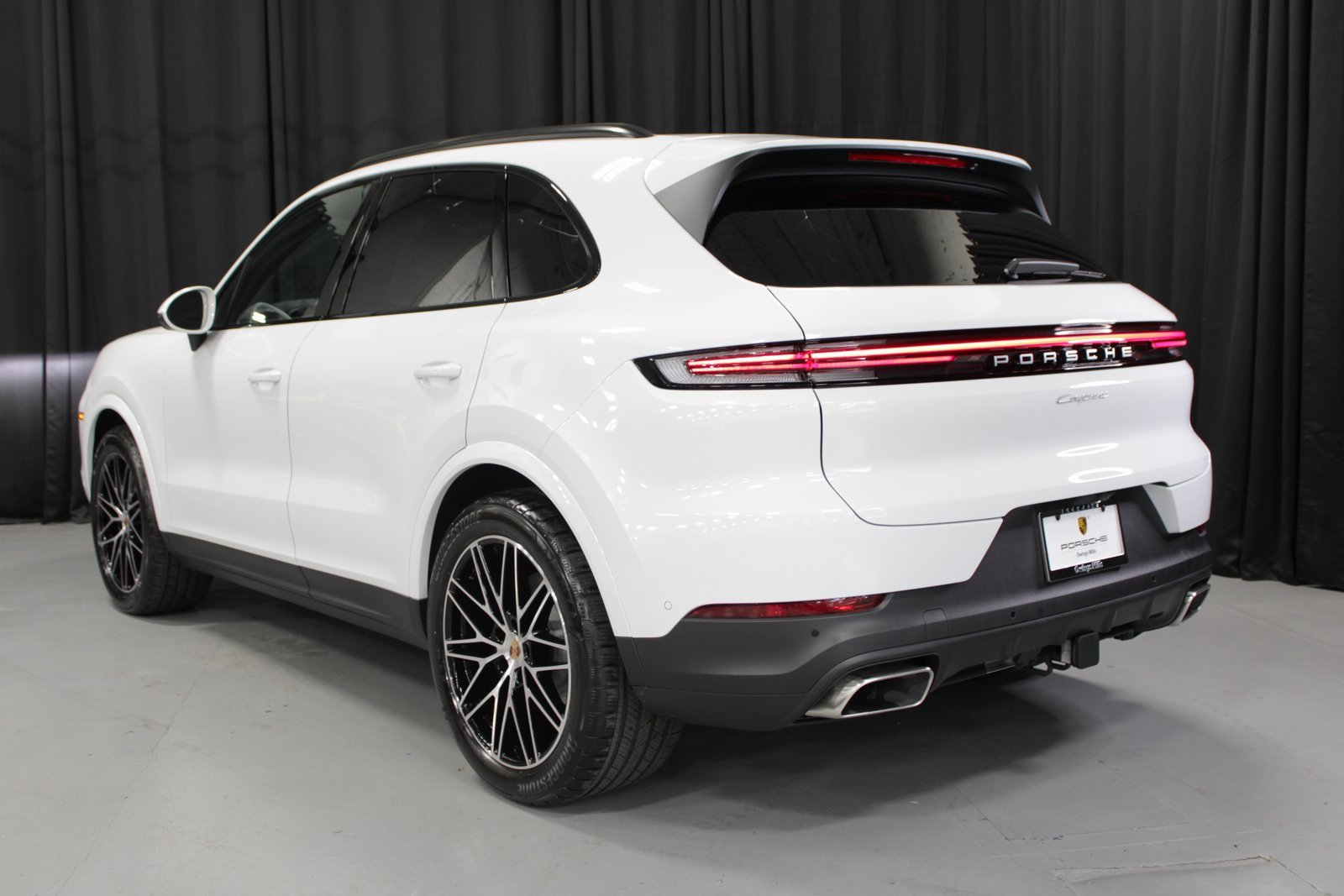 New 2026 Porsche Cayenne image 3