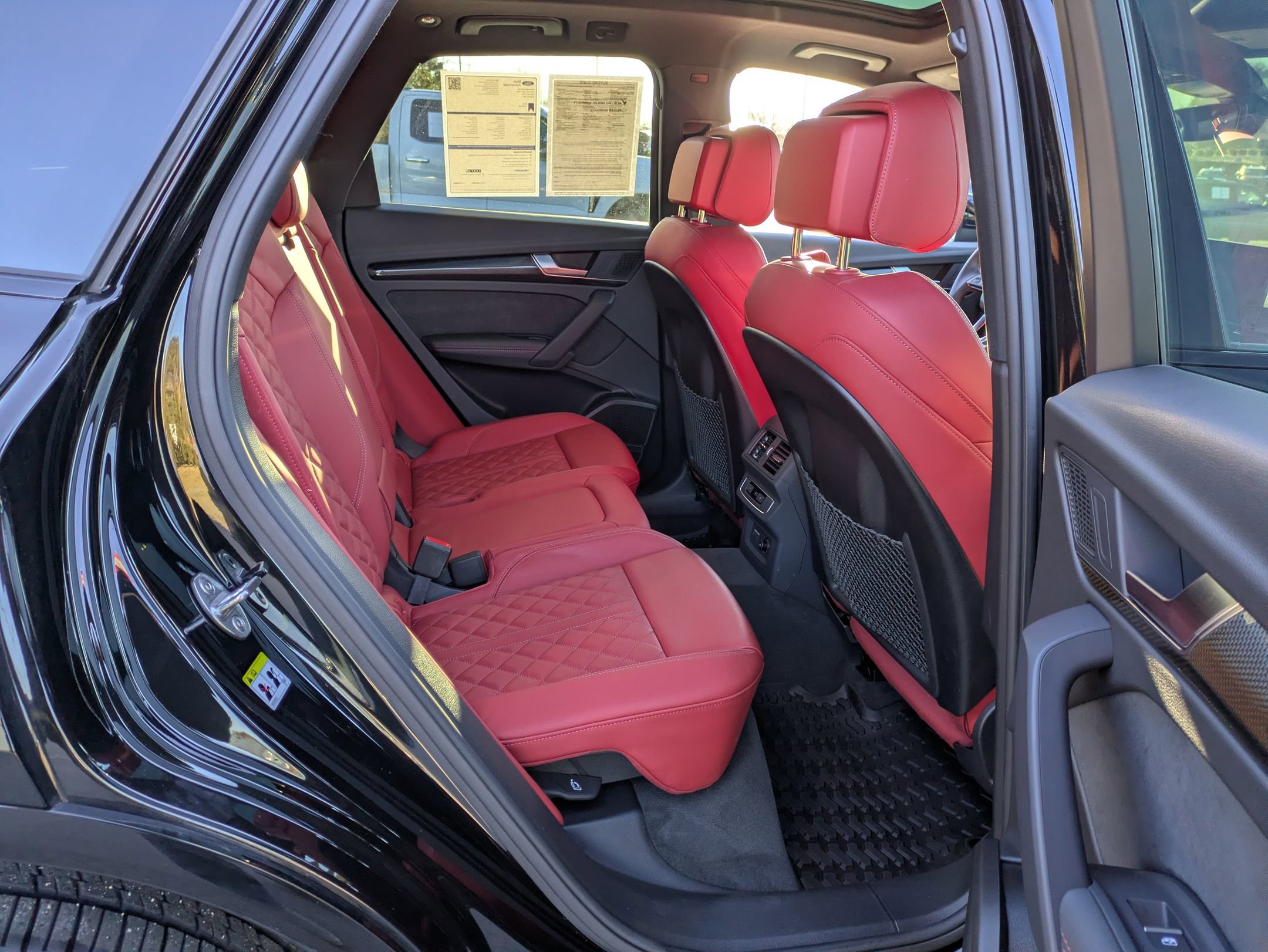 Used 2024 Audi SQ5 Premium Plus w/ Premium Plus Package image 34